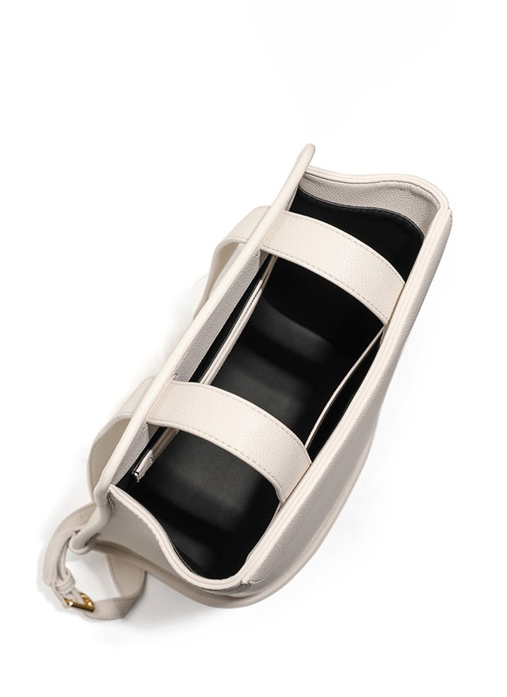 ISOLÉ REBEL MUSE スリーク