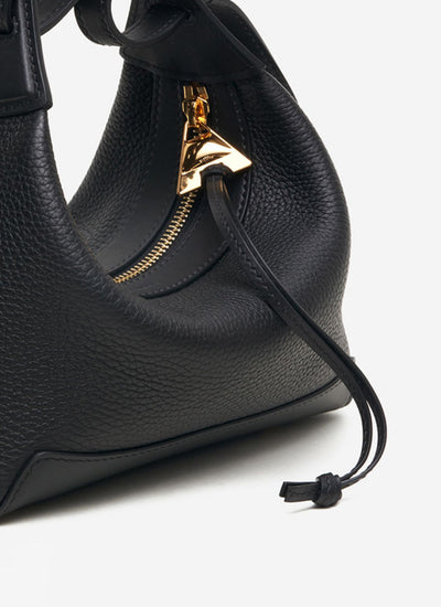 ISOLÉ GIRL REVOLUTION カイト