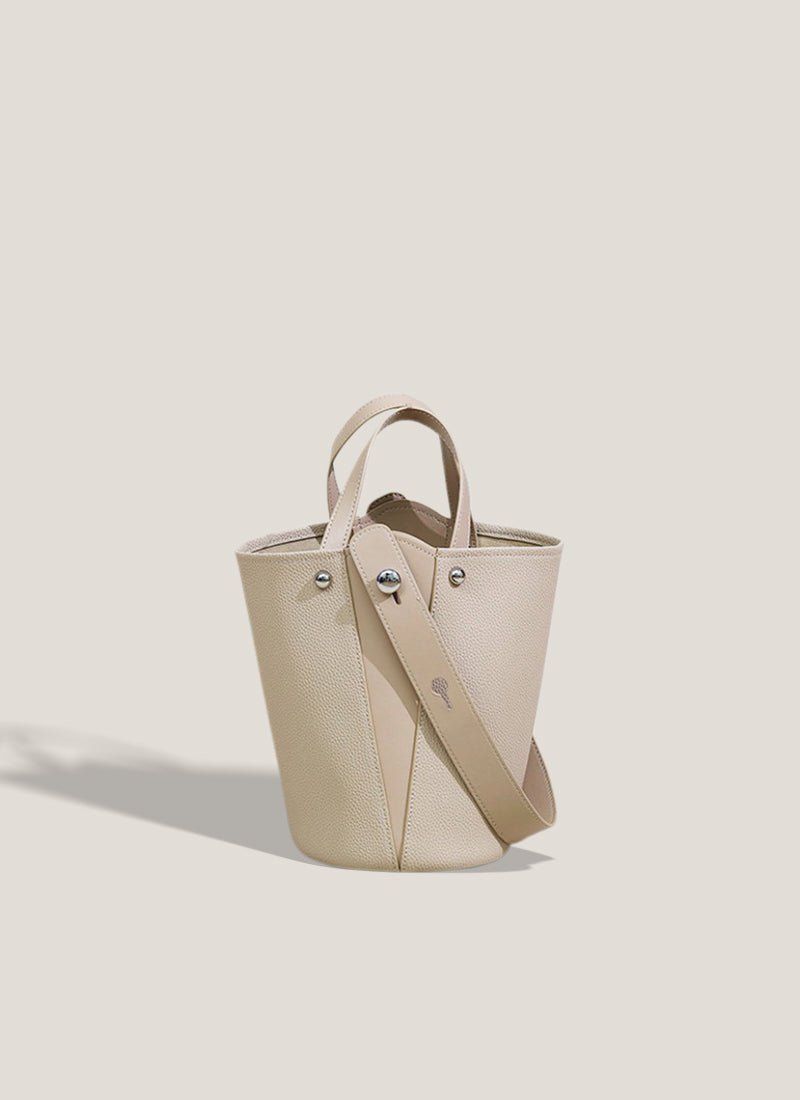 ISOLÉ公式 | ハンドバッグ モダン スタイリッシュ ISOLE