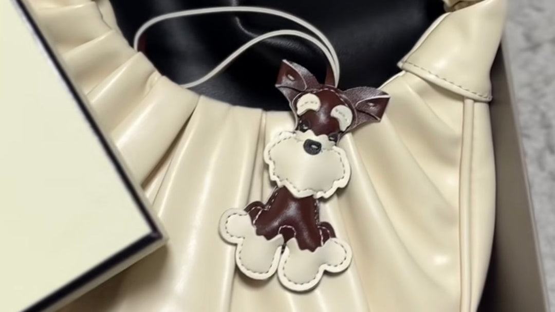 ISOLE｜お客様投稿（ISOLÉ ALONG シュナウザー）