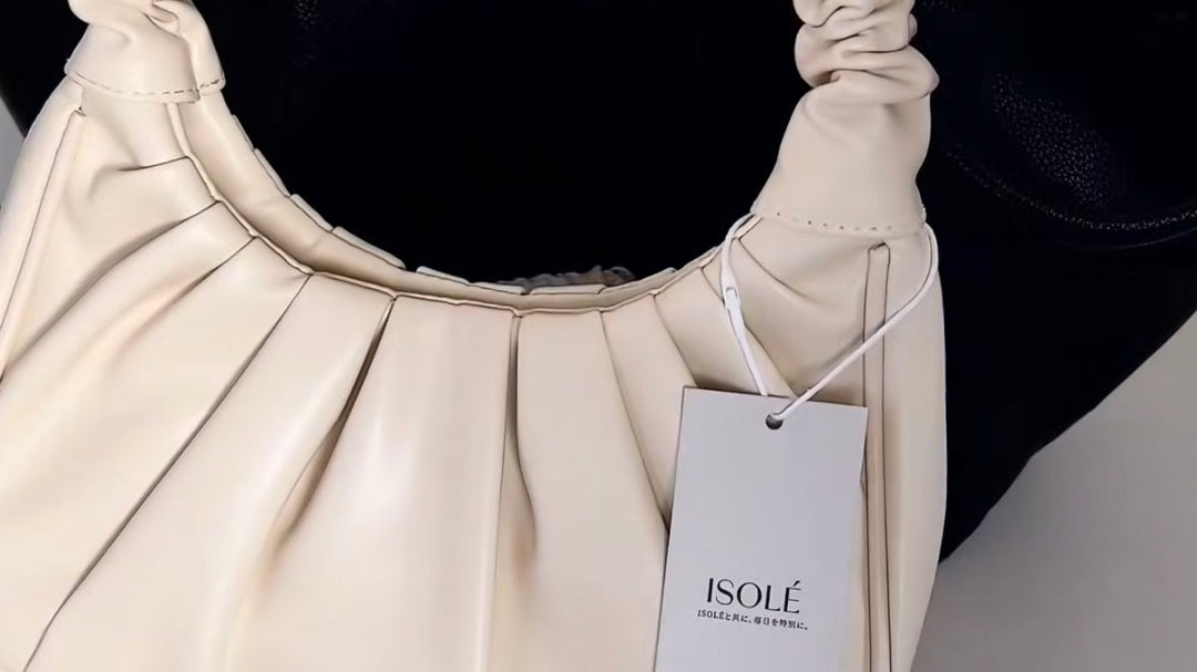 ISOLE｜お客様投稿（ISOLÉ GIRL REVOLUTION エアリー）