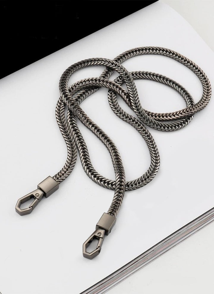 ISOLÉ CHAIN デリケートデザイン 多機能