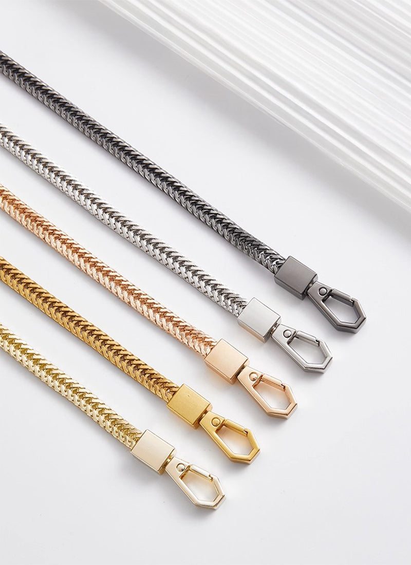 ISOLÉ CHAIN デリケートデザイン 多機能