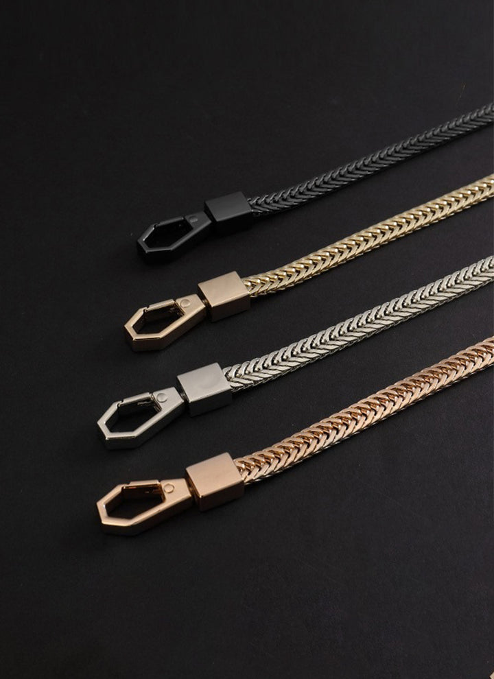 ISOLÉ CHAIN デリケートデザイン 多機能
