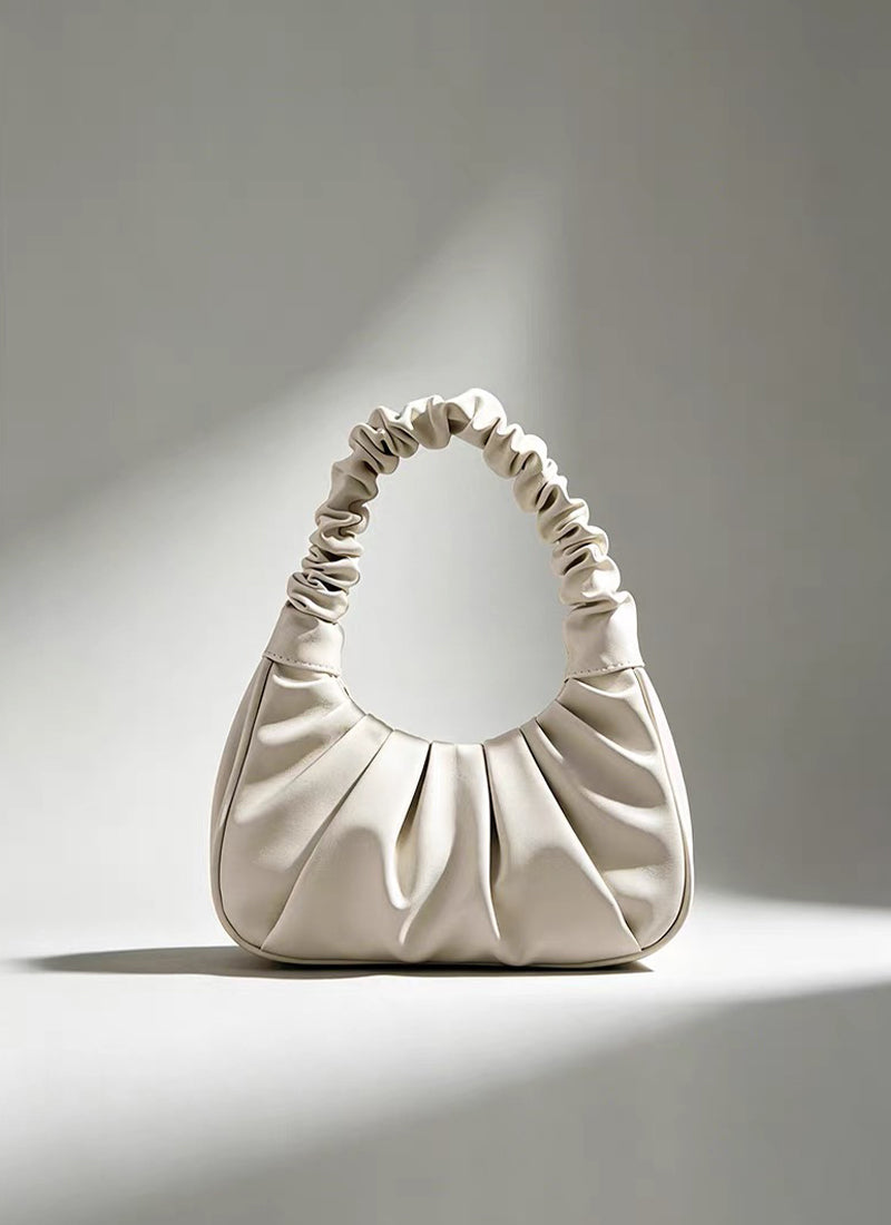 ISOLÉ GIRL REVOLUTION Airy