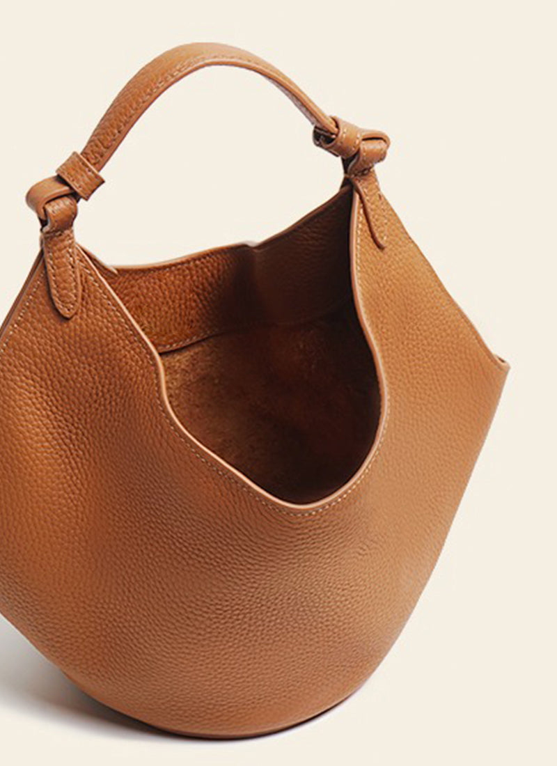 ISOLÉ REBEL MUSE ウンモン