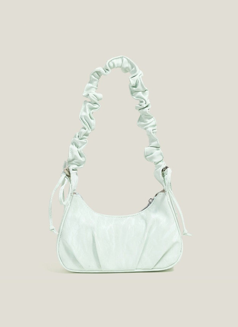 ISOLÉ GIRL REVOLUTION パピヨン