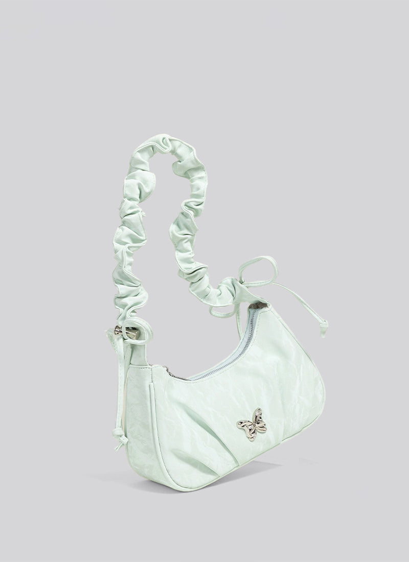 ISOLÉ GIRL REVOLUTION Breeze