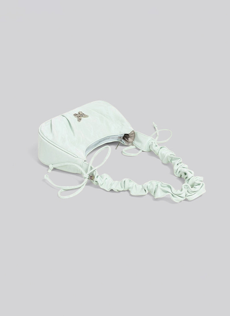 ISOLÉ GIRL REVOLUTION Breeze