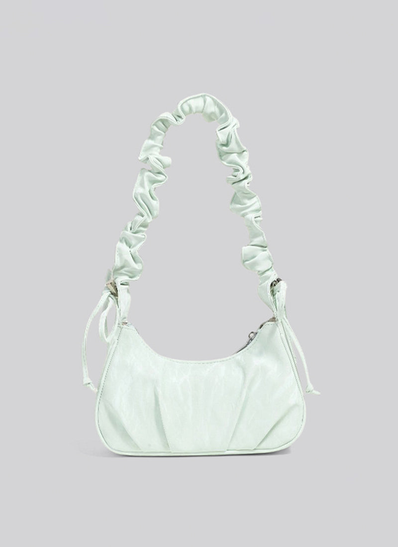 ISOLÉ GIRL REVOLUTION Breeze