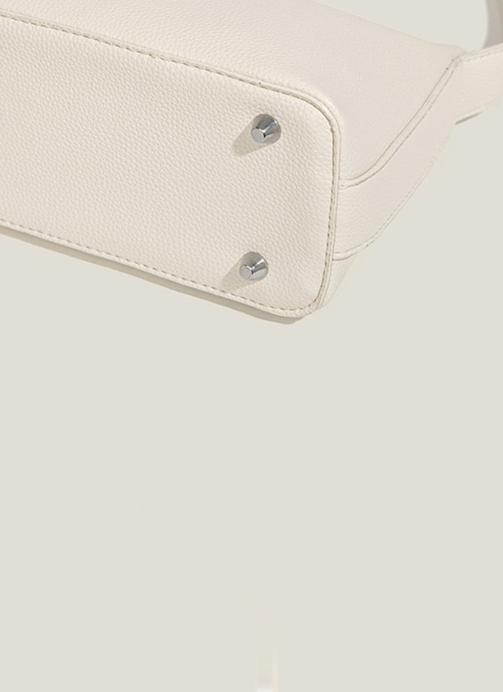 ISOLÉ TIMELESS セレニテ