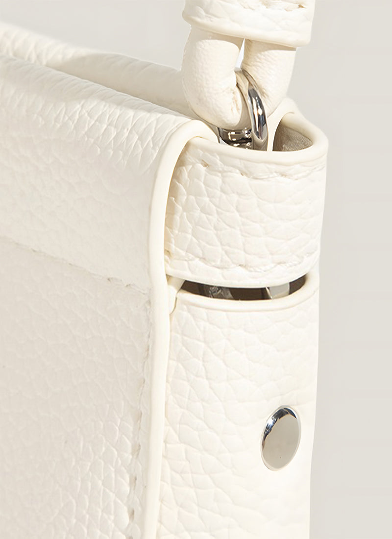 ISOLÉ GIRL REVOLUTION ミスト