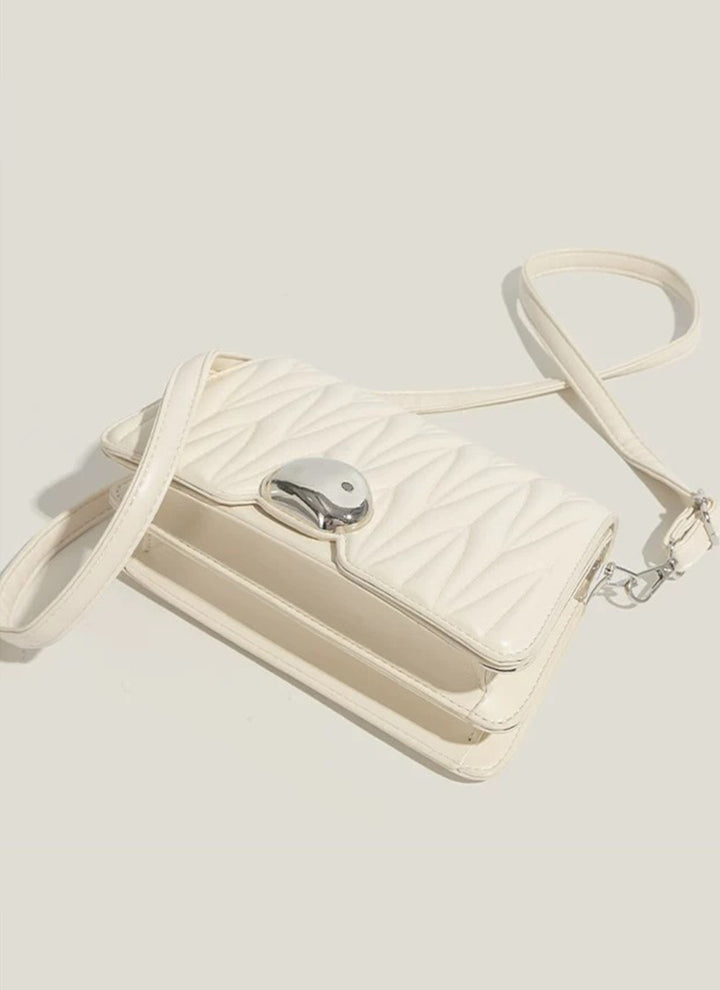 ISOLÉ LET IT GO ペルリ