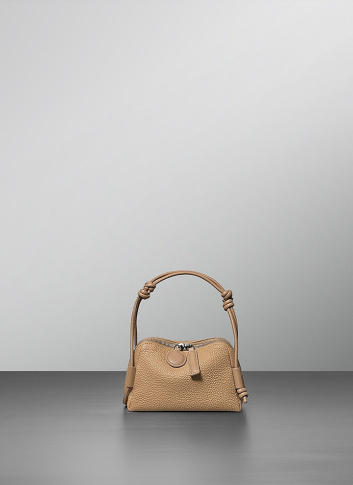 ISOLÉ GIRL REVOLUTION エルヴァ
