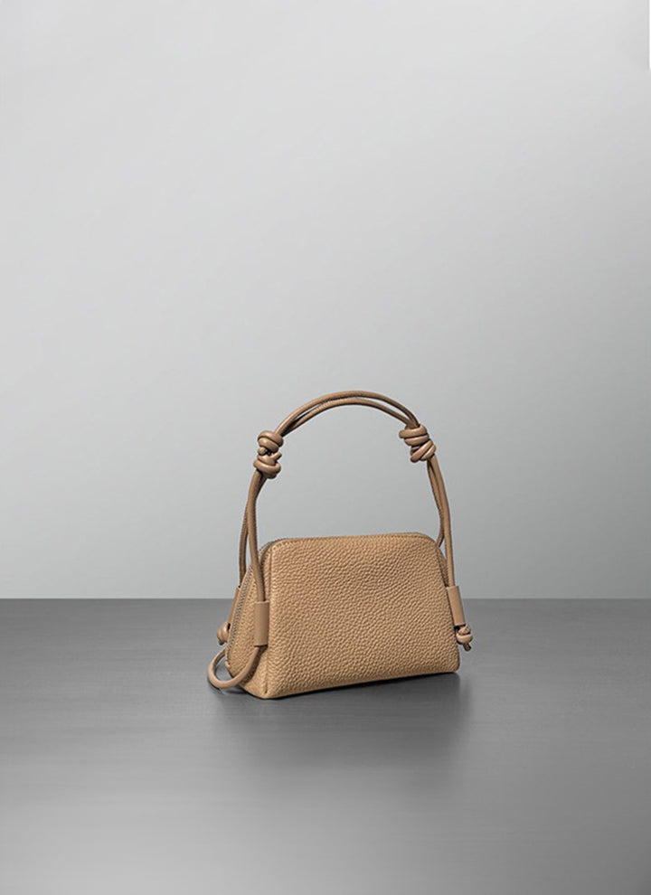 ISOLÉ GIRL REVOLUTION エルヴァ