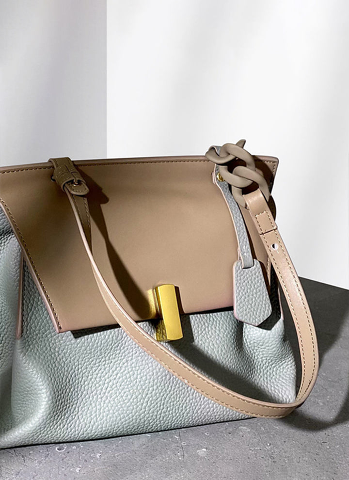 ISOLE公式｜ワークスタイルにもぴったりなツイストロック金具付のミント色のバッグ