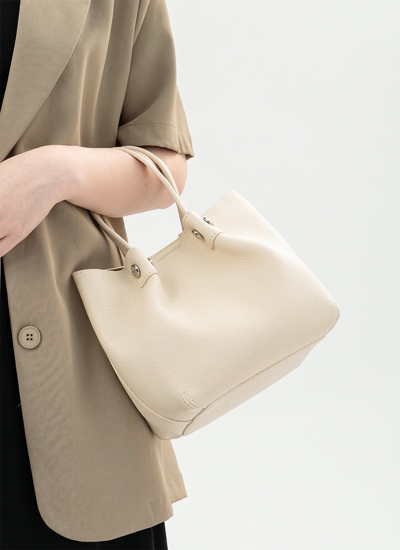 ISOLÉ TIMELESS Chic