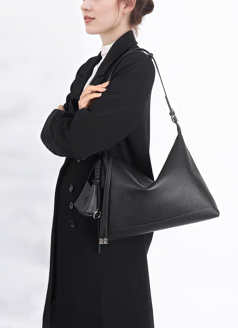 ISOLÉ REBEL MUSE リーヴル