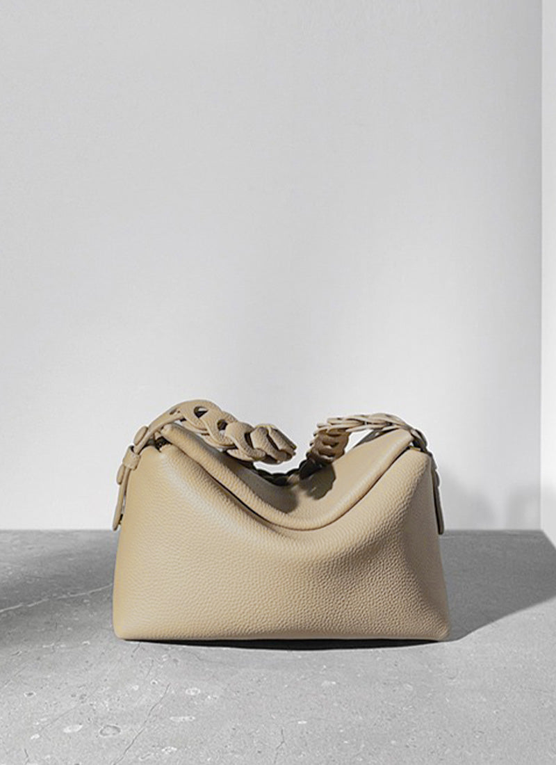 ISOLÉ公式｜ショルダーバッグ コンパクト 編み込み エレガント ISOLE