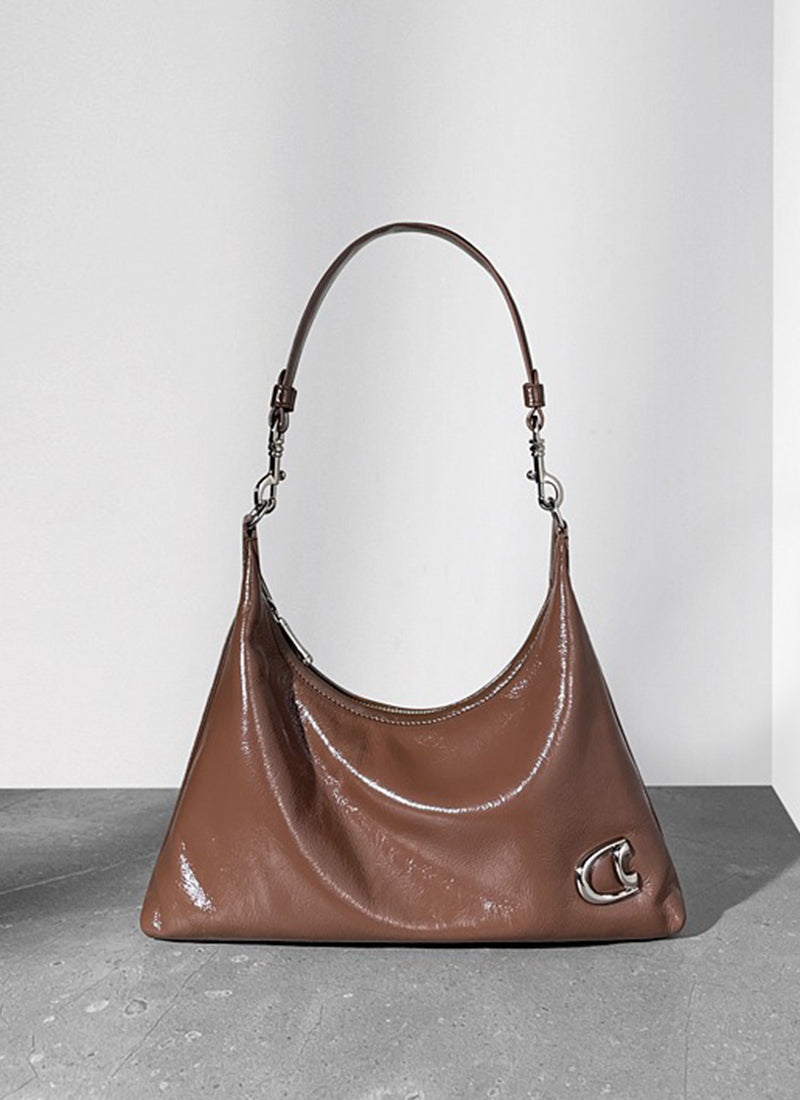 ブラックレザーハンドバッグ　ショルダーバッグ　isole 本革 ISOLE公式｜本革 縦型ショルダーバッグ バケツバッグ