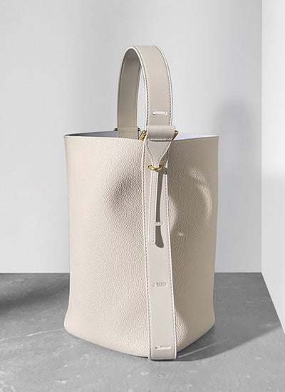 ISOLÉ LET IT GO オーブ