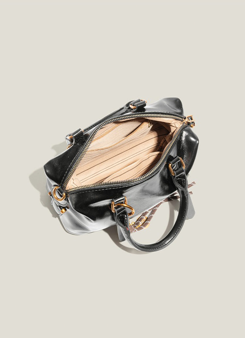 ISOLÉ REBEL MUSE ノワール