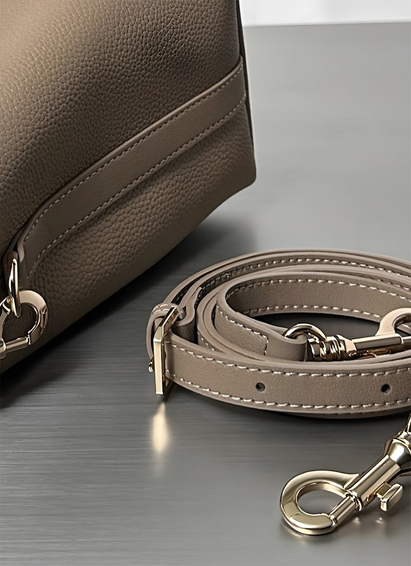 ISOLÉ LET IT GO マレル