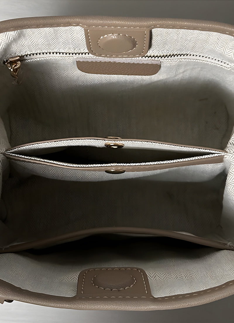 ISOLÉ LET IT GO マレル