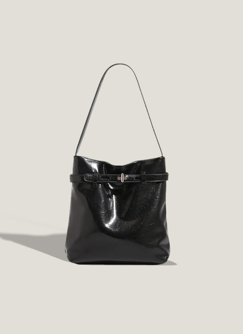 ブラックレザーハンドバッグ　ショルダーバッグ　isole 本革 ISOLE公式 | ショルダーバッグ