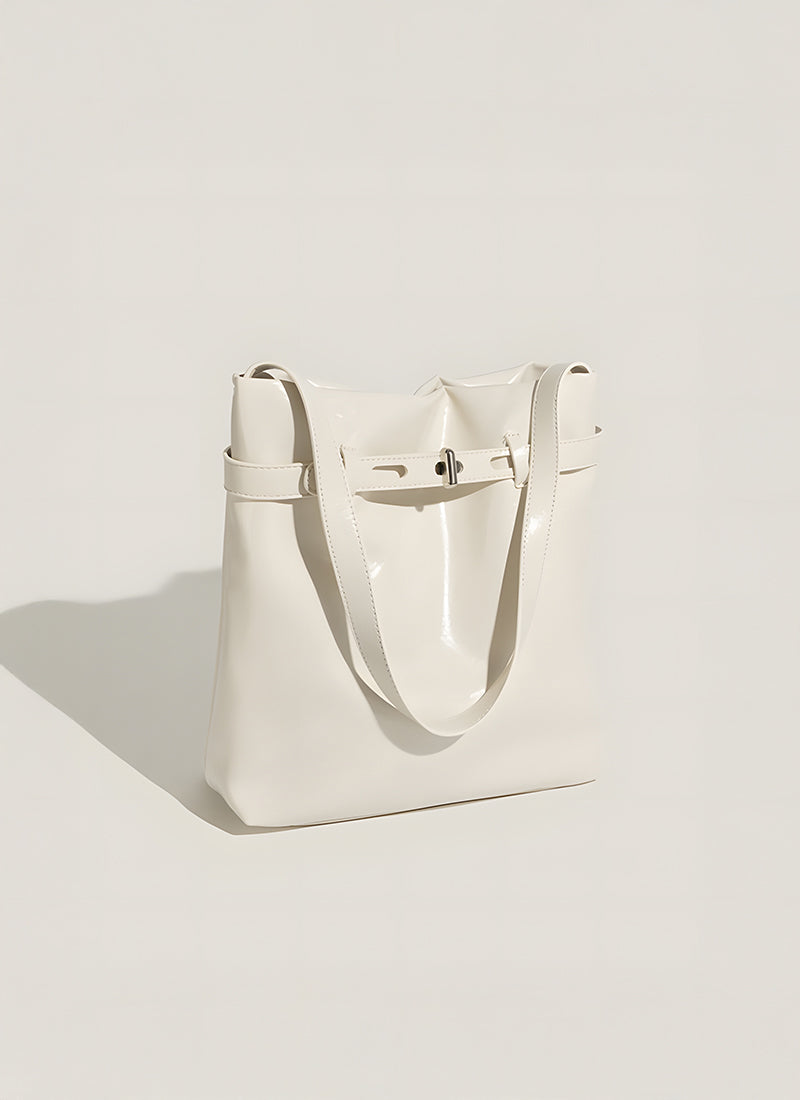 ISOLÉ TIMELESS パピヨン