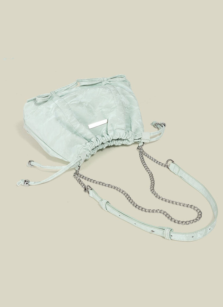 ISOLÉ GIRL REVOLUTION アムール