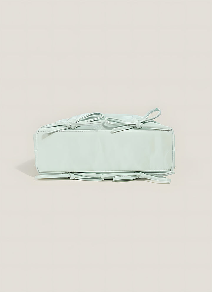 ISOLÉ GIRL REVOLUTION アムール