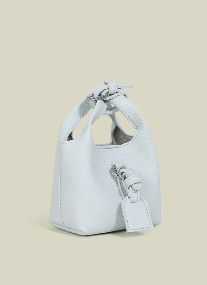 ISOLÉ GIRL REVOLUTION サヴォア