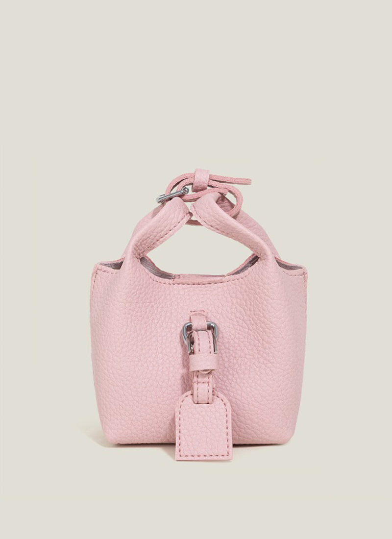 ISOLÉ GIRL REVOLUTION サヴォア