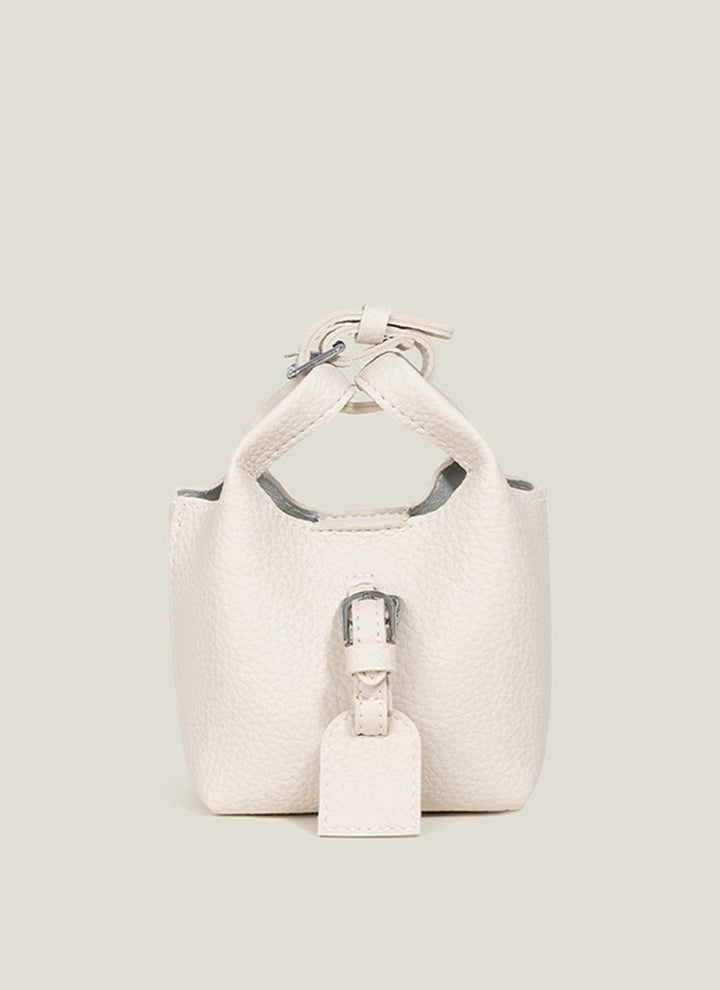 ISOLÉ GIRL REVOLUTION サヴォア