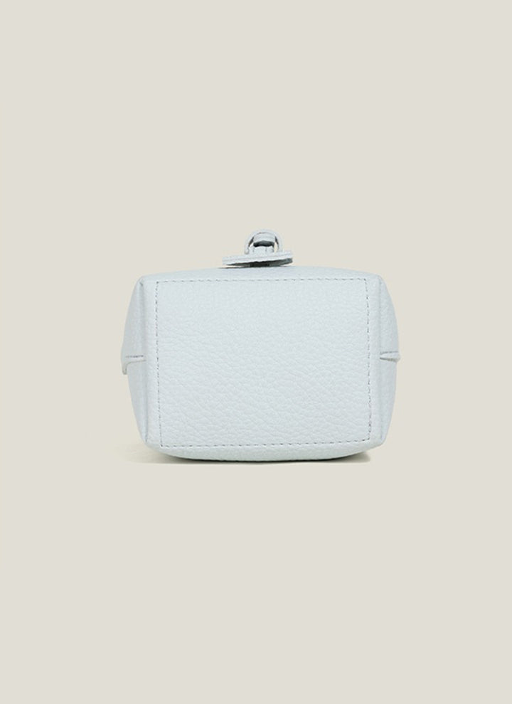 ISOLÉ GIRL REVOLUTION サヴォア