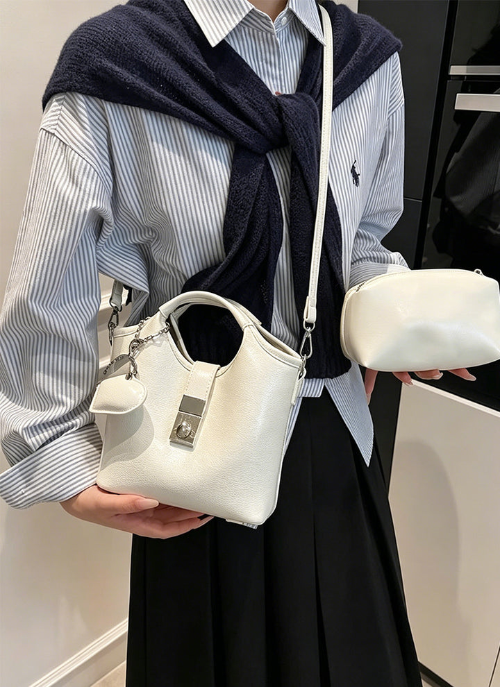 ISOLÉ REBEL MUSE ブリューム