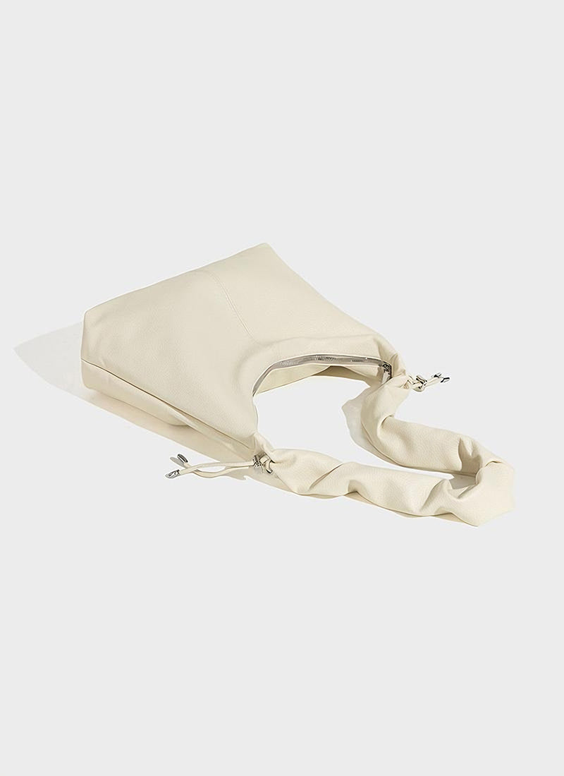 ISOLÉ公式|ショルダーバッグ 上品 ソフトタッチ PUレザー ISOLE ISOLÉ公式|ショルダーバッグ 上品 ソフトタッチ PUレザー ISOLE