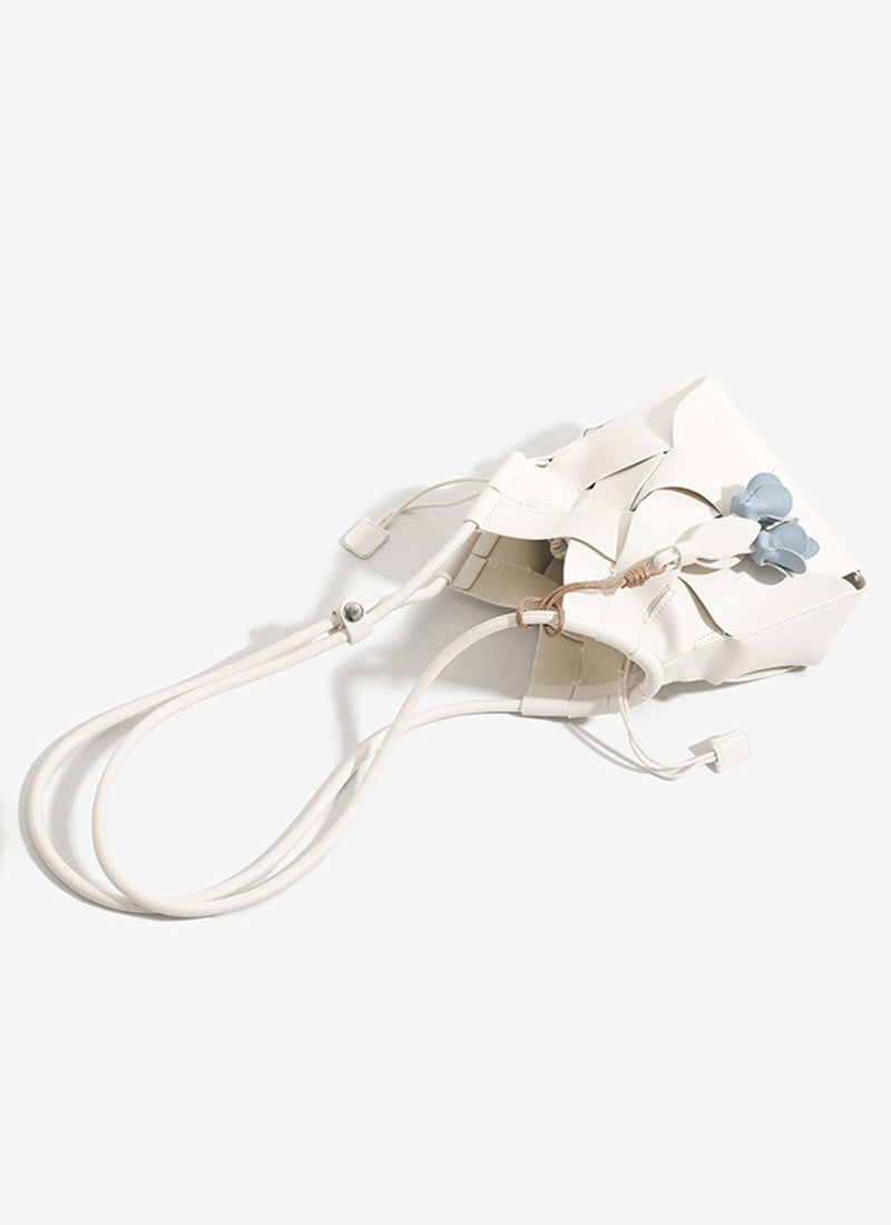 ISOLÉ GIRL REVOLUTION ブルーム チャーム