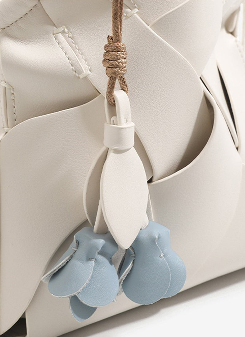 ISOLÉ GIRL REVOLUTION ブルーム チャーム