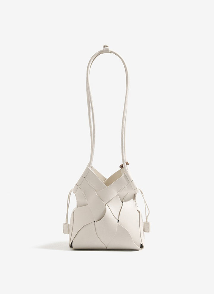 ISOLÉ GIRL REVOLUTION ブルーム チャーム