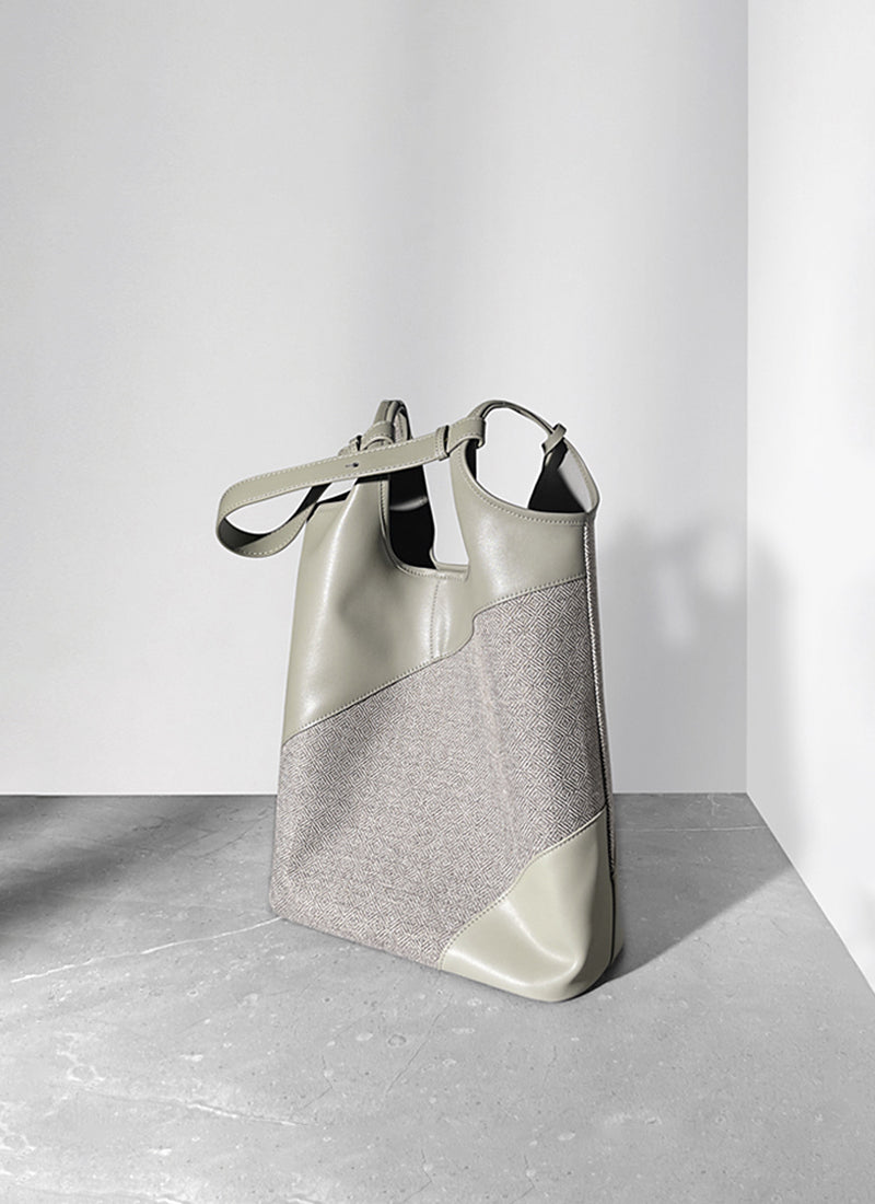 ISOLÉ公式 | トートバッグ 収納あり おしゃれ A4 ISOLE