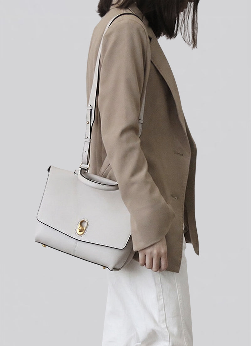 ISOLÉ TIMELESS ケイパブル