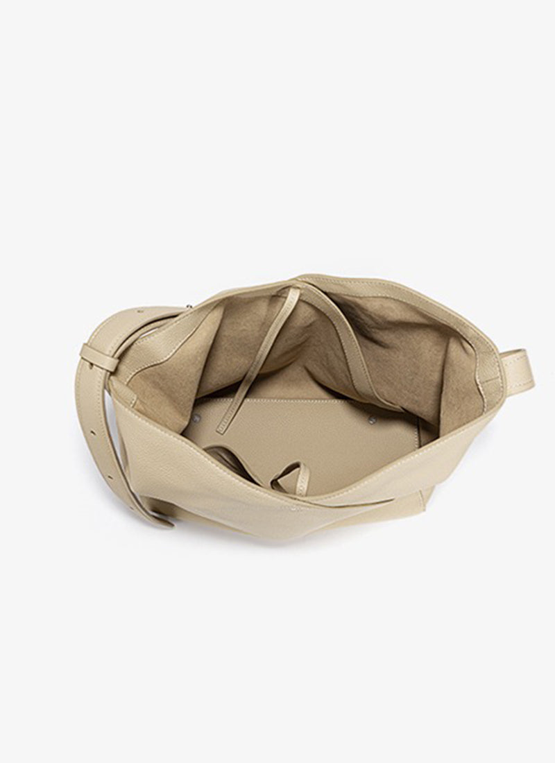 ISOLÉ公式 | トートバッグ エレガント 実用 ISOLE