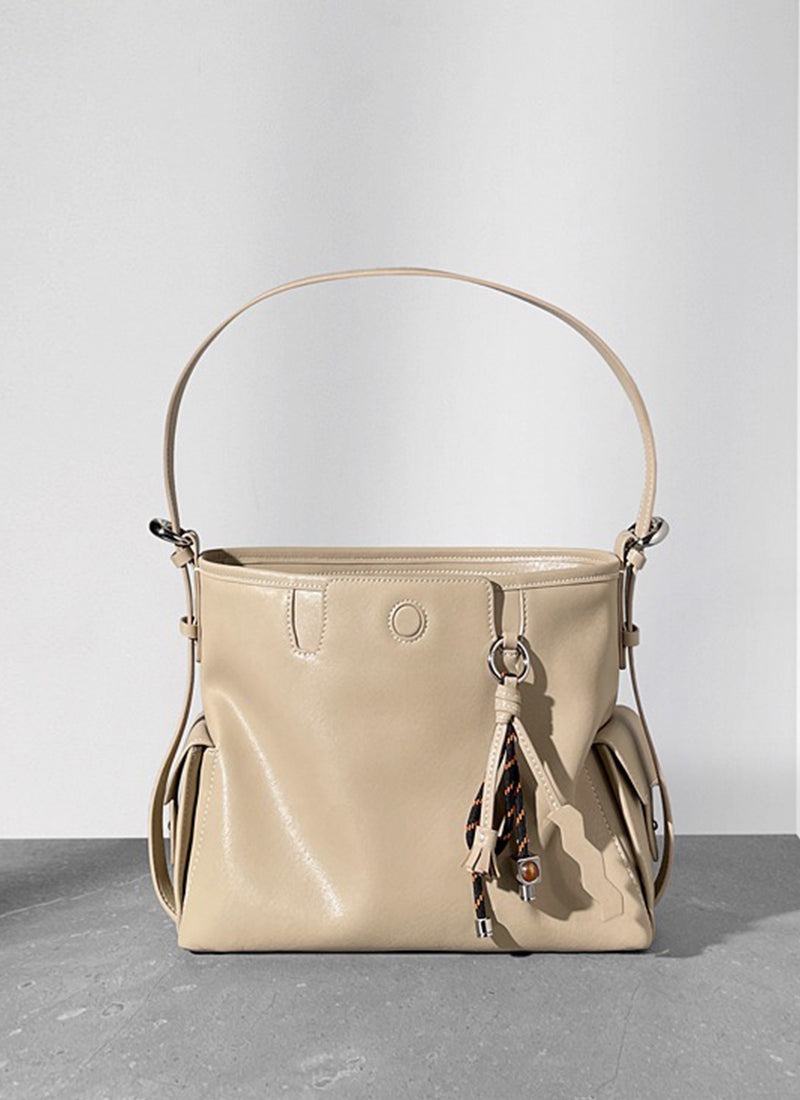 ISOLÉ公式 | トートバッグ エレガント 個性的 ISOLE