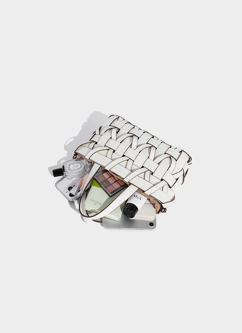 ISOLÉ MAZE ヴァルール