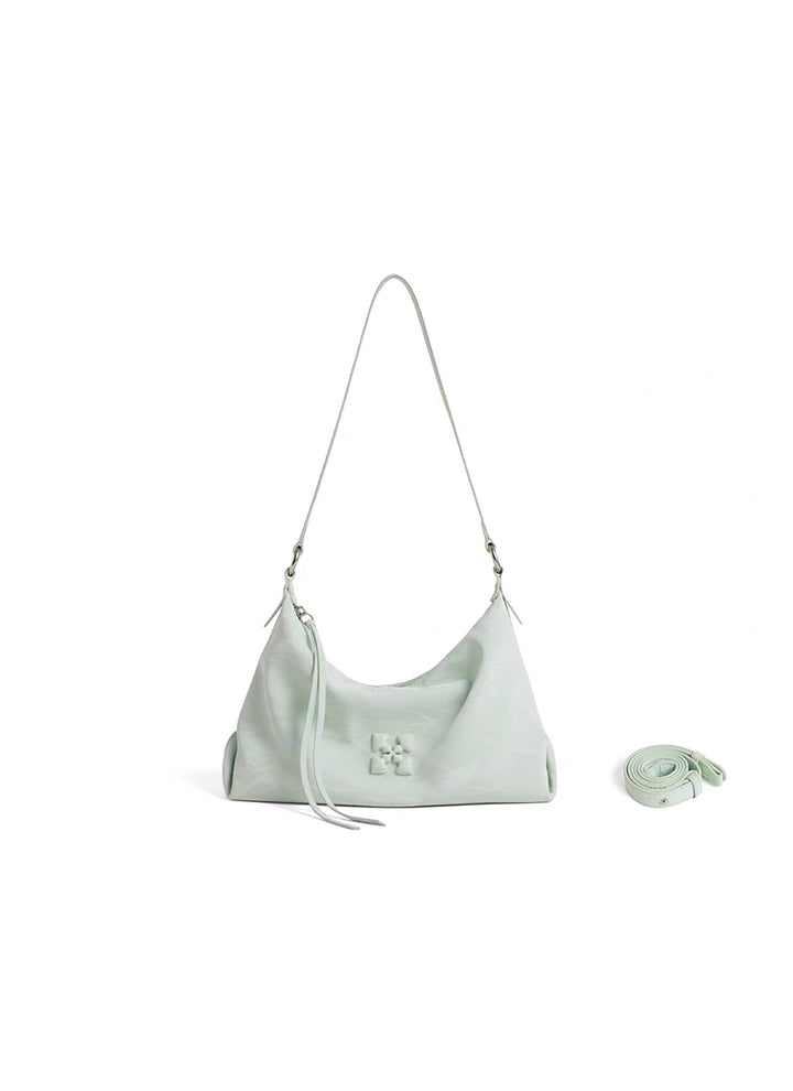 ISOLÉ REBEL MUSE ヴァンテージ