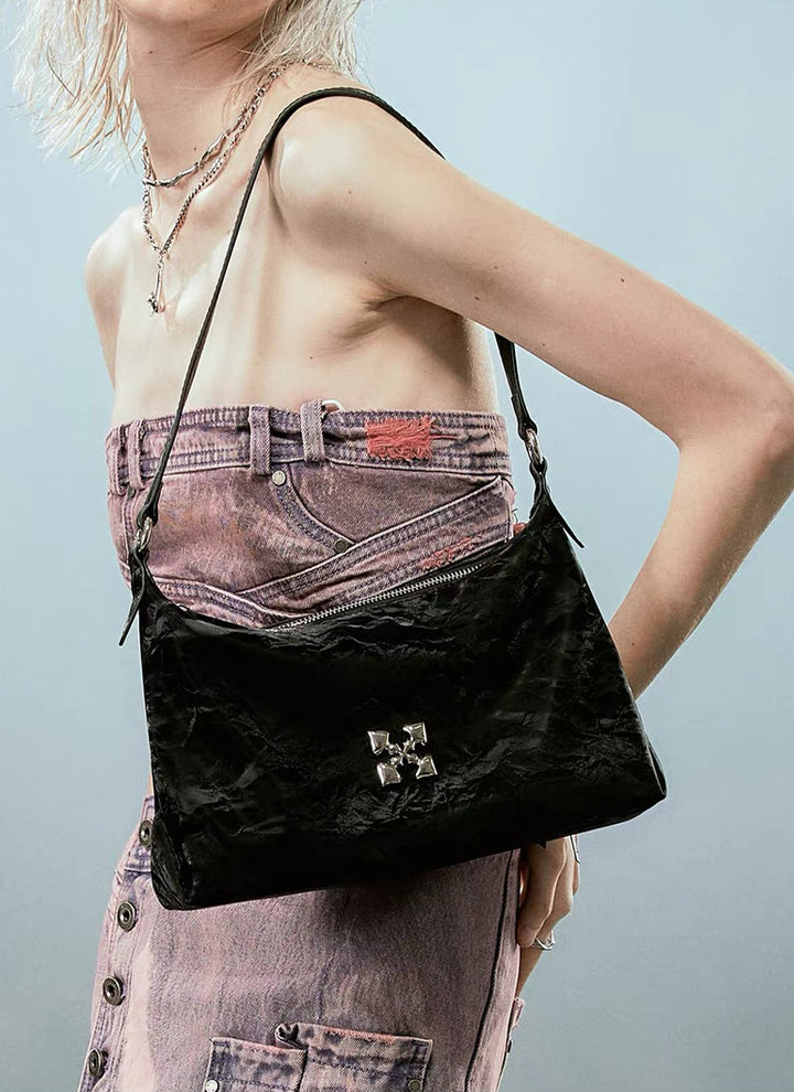 ISOLÉ REBEL MUSE ヴァンテージ