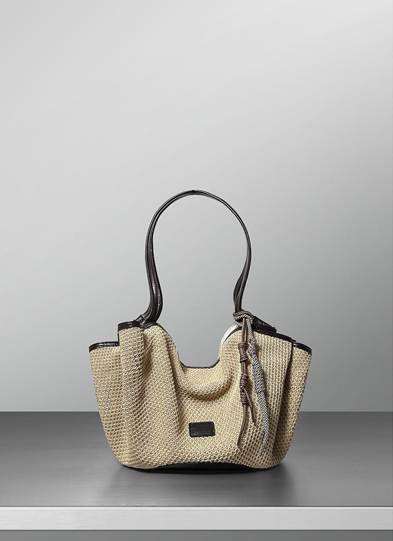 ISOLÉ REBEL MUSE アルシーヴ