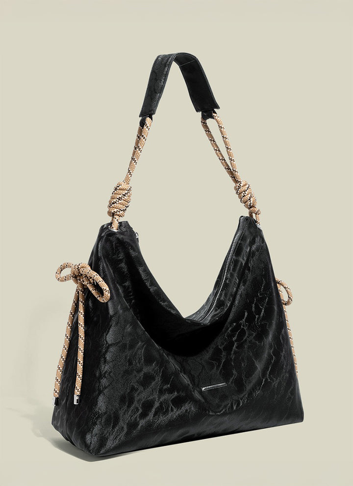 ISOLÉ REBEL MUSE ノマド